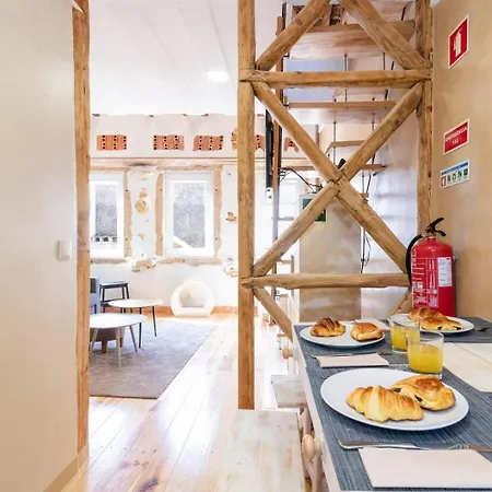 Апартаменты Guestready - Local And Modern Duplex Лиссабон