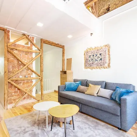 Guestready - Local And Modern Duplex Apartament Lizbona