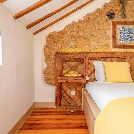 Guestready - Local&modern Duplex Apartamento *